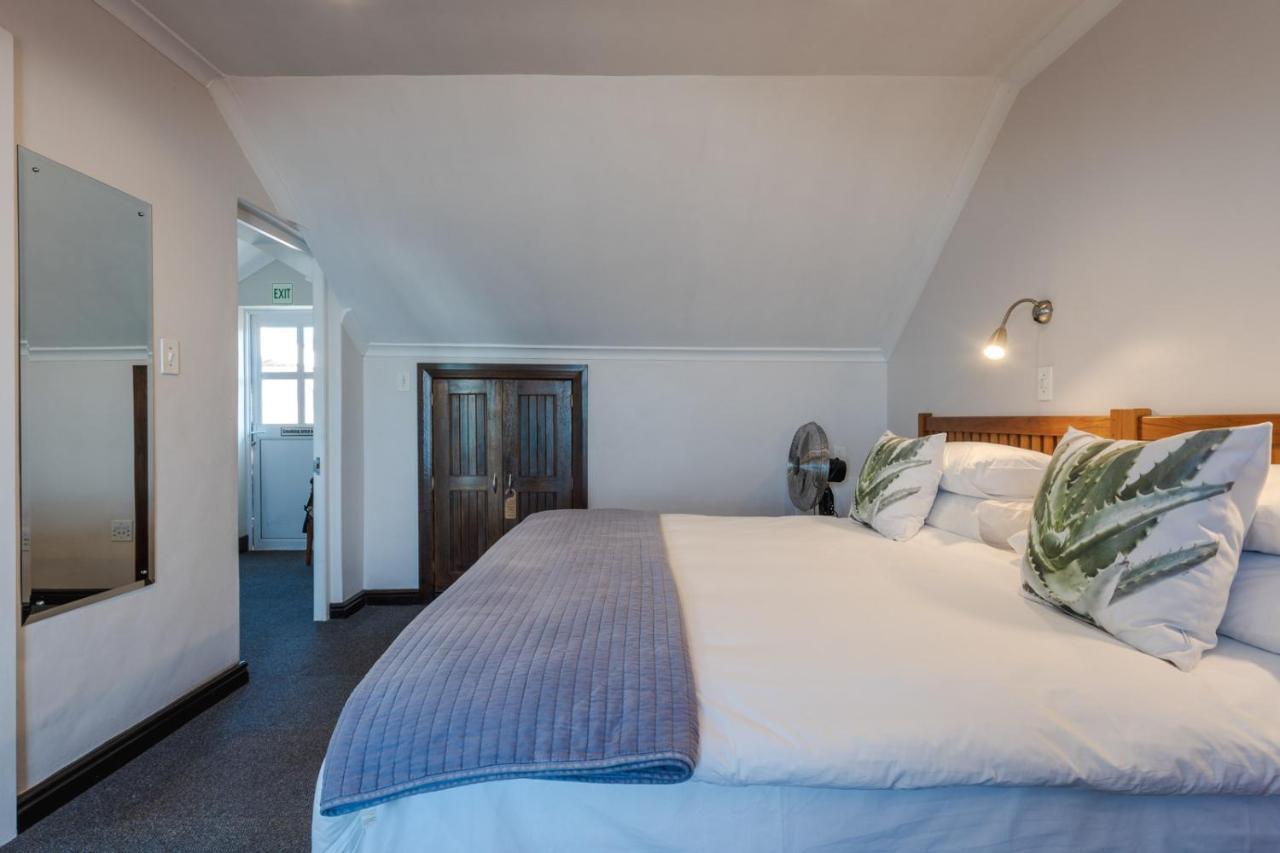 Blue Bay Lodge 살단하 외부 사진