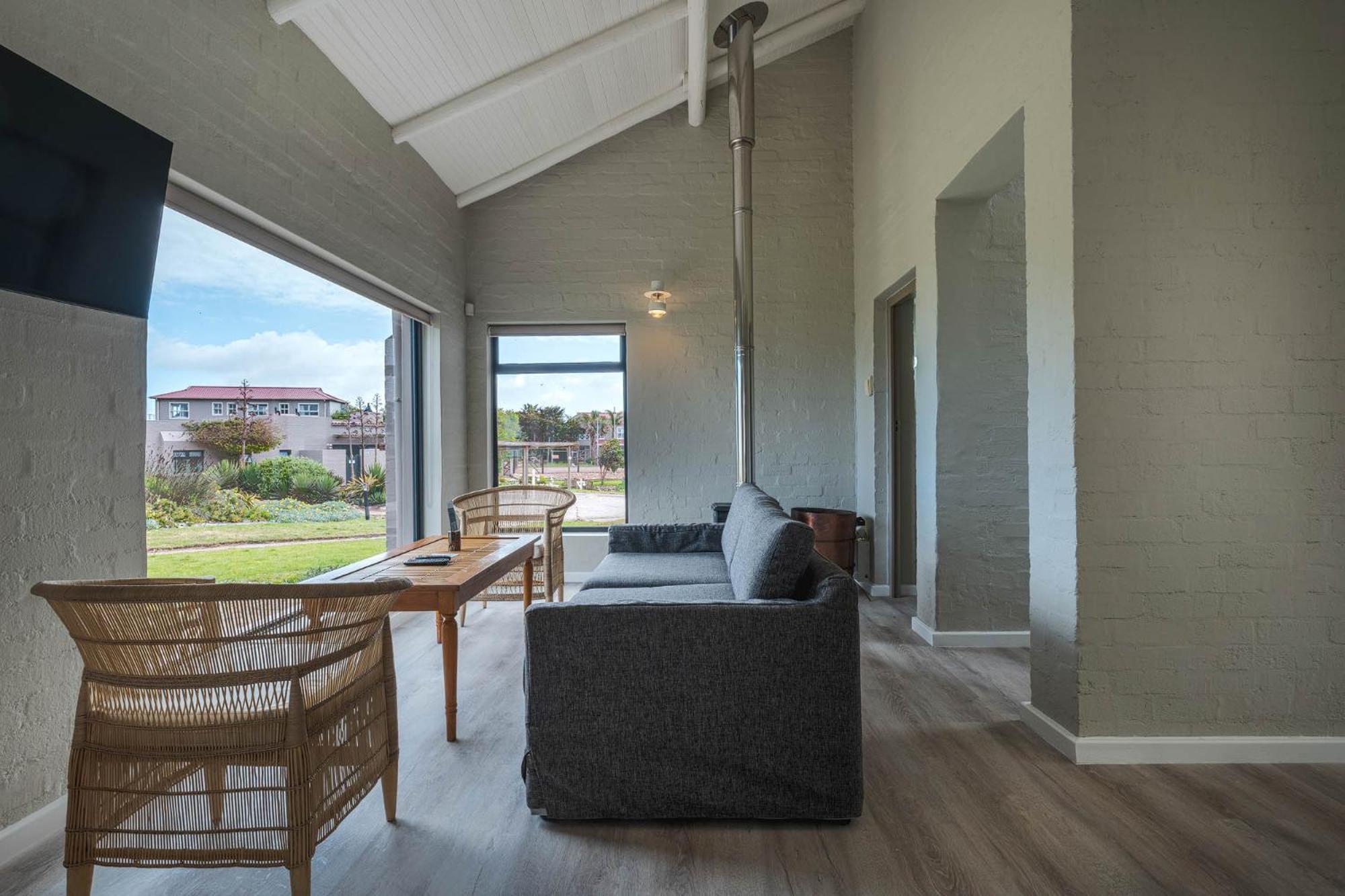 Blue Bay Lodge 살단하 외부 사진