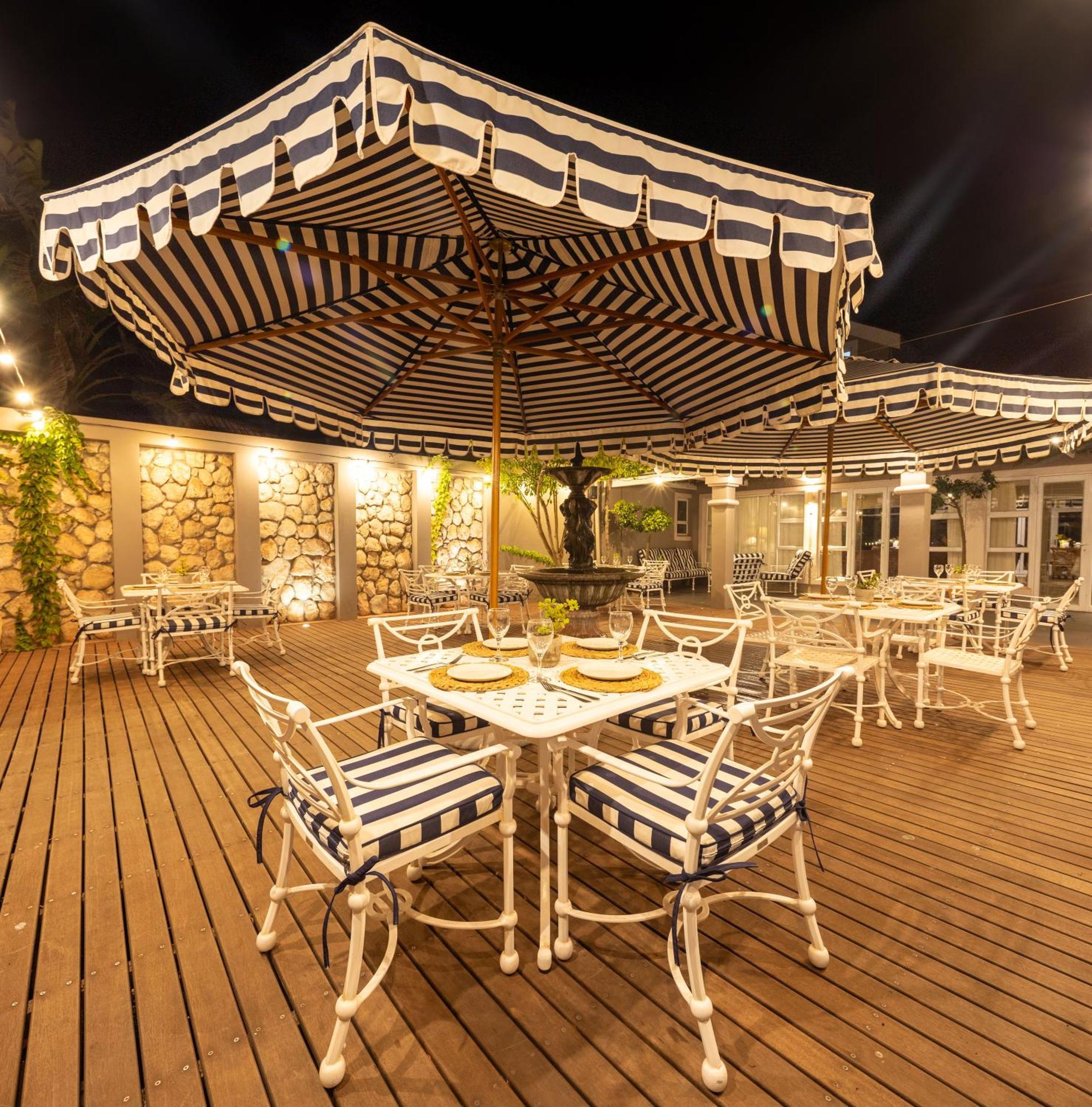 Blue Bay Lodge 살단하 외부 사진